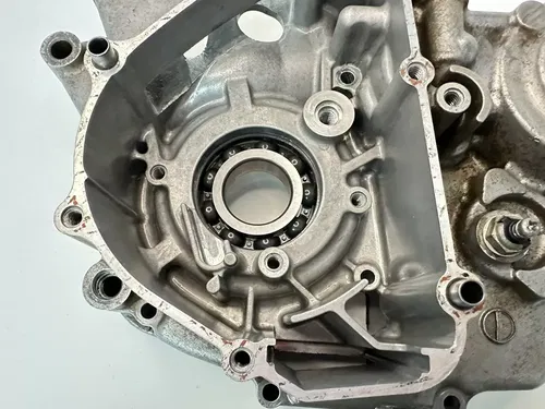 USED OEM 09 2009 KAWASAKI KX250F LEFT SIDE ENGINE MOTOR CASE CRANKCASE