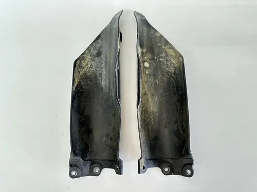 USED 09-15 KAWASAKI KX250F KX450F BLACK LOWER FORK GUARDS GUARD SET PAIR