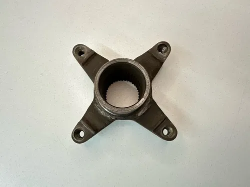 OEM 87-04 KAWASAKI 250 MOJAVE / 95-03 LAKOTA 300 REAR AXLE SPROCKET HUB FLANGE