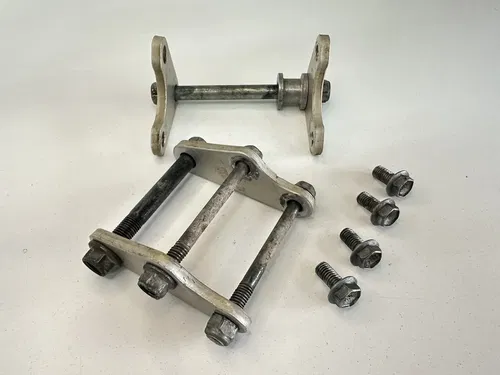 USED OEM 90-99 SUZUKI DR350 DR 350 ENGINE MOTOR UPPER & FRONT MOUNTS BRACKETS