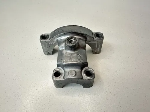 USED OEM 07 08 KAWASAKI KX250F CYLINDER HEAD EXHAUST CAM CAMSHAFT CAP TOWER