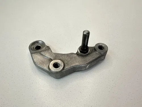 OEM 90 91 KAWASAKI KX 125 KX125 FRONT BRAKE CALIPER HOLDER MOUNT 14079-1072
