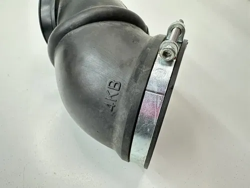 OEM 97-02 YAMAHA 350 WOLVERINE AIR FILTER CARB CARBURETOR DUCT JOINT BOOT