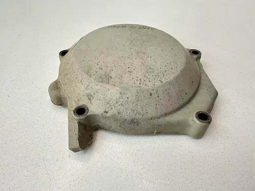 OEM 88-98 YAMAHA YZ 250 YZ250 LEFT SIDE OUTER ENGINE STATOR FLYWHEEL COVER