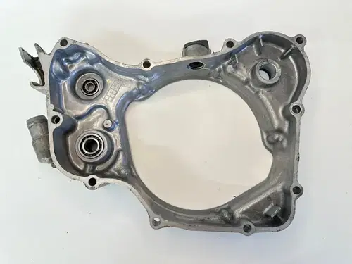 OEM 97 98 HONDA CR 125 CR125 CR125R RIGHT SIDE INNER CRACKCASE CLUTCH COVER