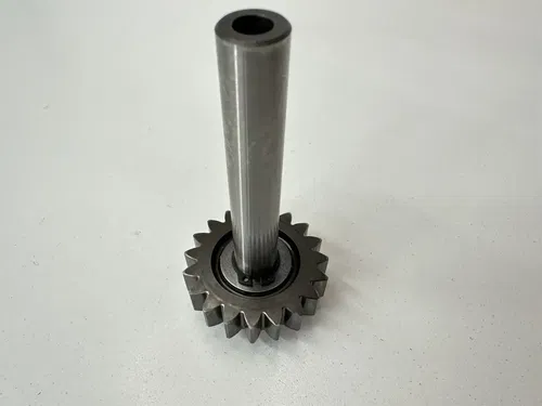USED OEM 07-11 POLARIS OUTLAW 525 IRS S 450 MXR REVERSE IDLER SHAFT & GEAR ASSY