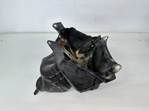 OEM 00 01 HONDA CR 125 CR125R CR125 AIR INTAKE FILTER CLEANER BOX CASE & TUBE