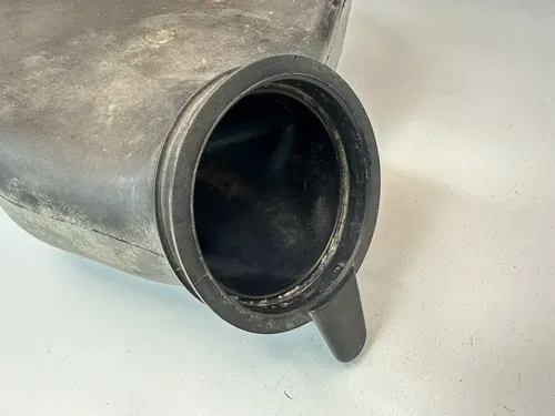 OEM 00 01 HONDA CR 125 CR125R CR125 AIR INTAKE FILTER CLEANER BOX CASE & TUBE