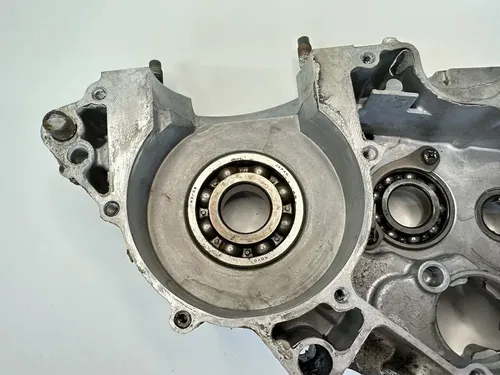 USED OEM 97 98 YAMAHA YZ250 YZ 250 RIGHT SIDE ENGINE MOTOR CASE CRANKCASE