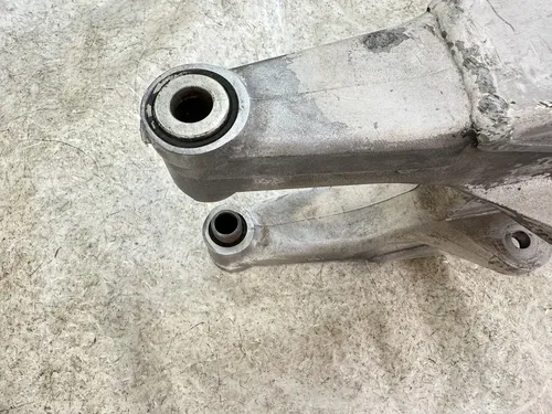 OEM 06 2006 HONDA CRF250X CRF250 X REAR SWING ARM SWINGARM 52200-KSC-A00