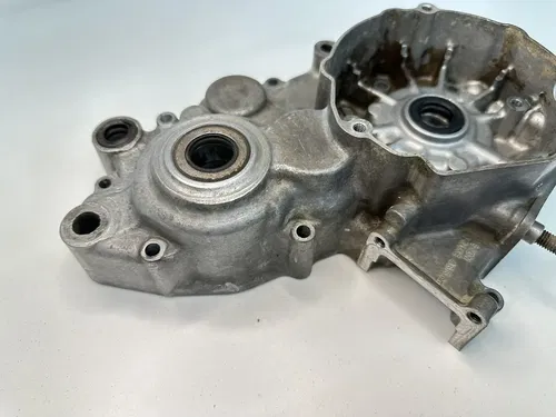 OEM 96 97 98 99 00 01 SUZUKI RM 80 RM80 LEFT SIDE ENGINE MOTOR CASE CANKCASE