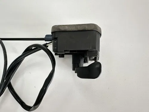 USED OEM 2007 07 POLARIS 200 SAWTOOTH THUMB THROTTLE & CABLE ASSY 2010402
