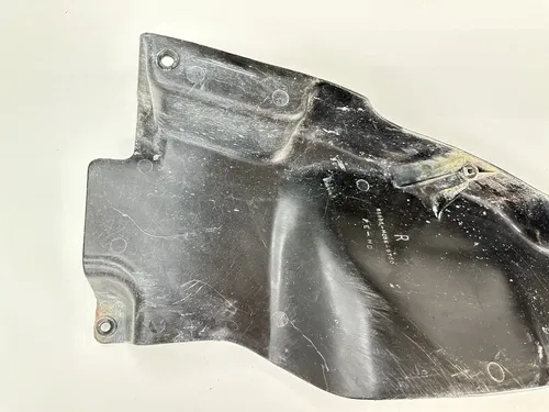93-00 HONDA TRX 300 TRX300FW FOURTRAX RIGHT RH FRONT INNER FENDER 61862-HC5-970