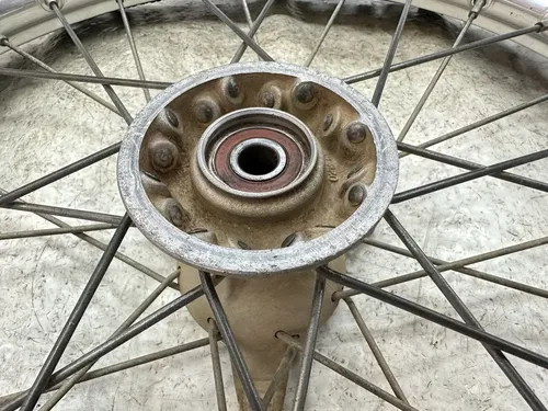#2 USED OEM 90-01 SUZUKI RM 80 RM80 COMPLETE 17" FRONT WHEEL RIM & HUB ASSY