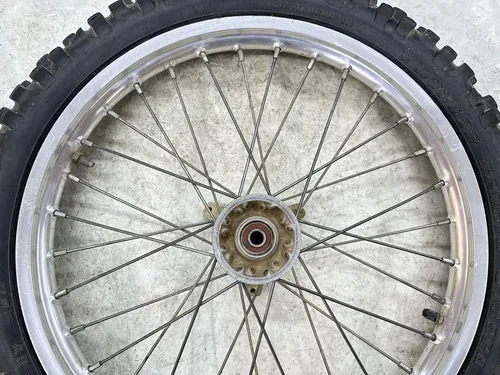 #2 USED OEM 90-01 SUZUKI RM 80 RM80 COMPLETE 17" FRONT WHEEL RIM & HUB ASSY
