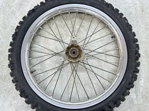 #2 USED OEM 90-01 SUZUKI RM 80 RM80 COMPLETE 17" FRONT WHEEL RIM & HUB ASSY