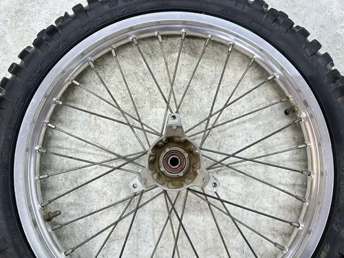 #2 USED OEM 90-01 SUZUKI RM 80 RM80 COMPLETE 17" FRONT WHEEL RIM & HUB ASSY