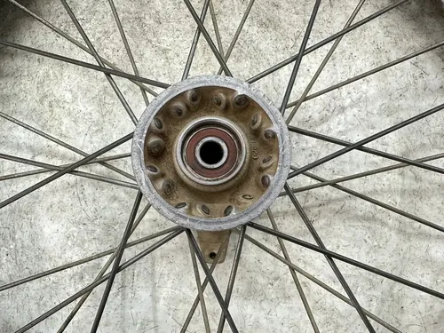#2 USED OEM 90-01 SUZUKI RM 80 RM80 COMPLETE 17" FRONT WHEEL RIM & HUB ASSY