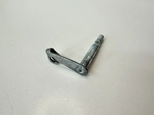 USED OEM 14 15 16 17 YAMAHA YZ450F CLUTCH CABLE ACTUATOR ARM 1SL-16381-00-00