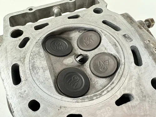USED OEM 97-02 POLARIS 500 SCRAMBLER CYLINDER HEAD W VALVES ASSY 3085527