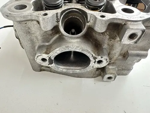 USED OEM 97-02 POLARIS 500 SCRAMBLER CYLINDER HEAD W VALVES ASSY 3085527