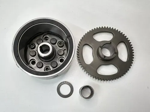 95 96 97 98 99 YAMAHA 350 WOLVERINE 4X4 FLYWHEEL W ONE WAY STARTER CLUTCH & GEAR