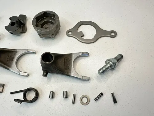USED OEM 19 20 21 HONDA CRF250R CRF250RX GEAR SHIFT SHIFTER FORKS & PARTS ASSY