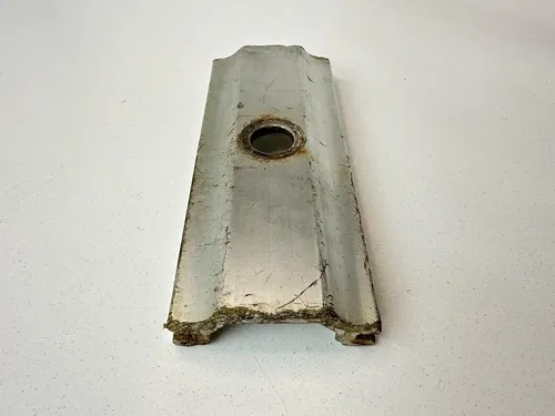 OEM 05-08 SUZUKI LTZ LT-Z 400 KFX Z 400Z AXLE BEARING CARRIER SWINGARM PLATE