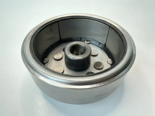 USED OEM 1985 85 HONDA XR250R XR 250 R FLYWHEEL GENERATOR ROTOR 31110-KK1-014