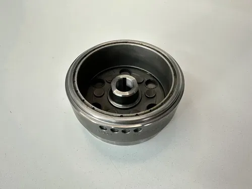 USED OEM 96-04 OEM HONDA XR250R XR 250 MOTOR ALTERNATOR FLYWHEEL GENERATOR ROTOR