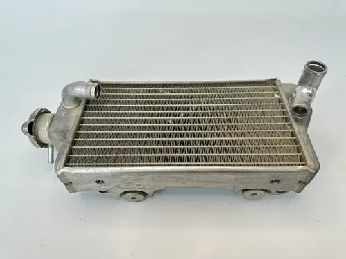 USED OEM 08-17 SUZUKI RMZ450 RMZ RM-Z 450 RIGHT FILL SIDE COOLING RAD RADIATOR