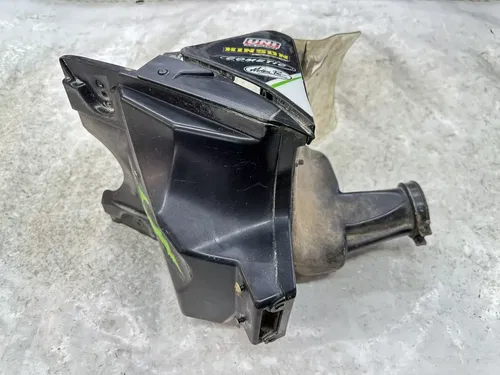 USED OEM 2009 09 2010 10 KAWASAKI KX250F AIR FILTER CLEANER BOX CASE & DUCT ASSY