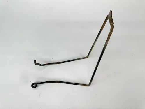 OEM 93 1993 HONDA TRX 300 TRX300FW FOURTRAX RIGHT SIDE HEEL SPLASH GUARD STAY