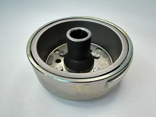 USED 98 99 00 YAMAHA WR400F WR 400 ENGINE GENERATOR FLYWHEEL ROTOR MAGNETO