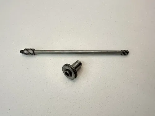 OEM 98 99 YAMAHA YZ400F YZ 400F / 98-00 WR400F WR CLUTCH BASKET PUSH ROD ASSY