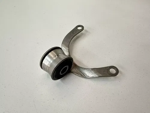 OEM 14 15 16 17 YAMAHA YZ450F EXHAUST HEAD PIPE STAY BRACKET 1SL-14639-00-00