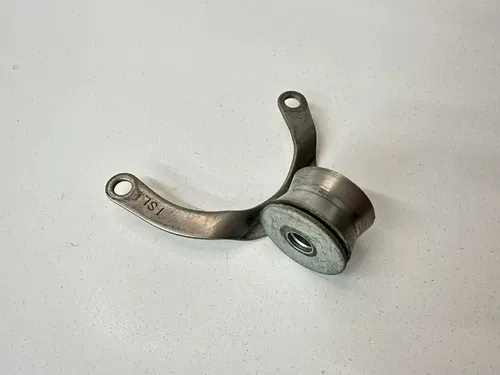 OEM 14 15 16 17 YAMAHA YZ450F EXHAUST HEAD PIPE STAY BRACKET 1SL-14639-00-00