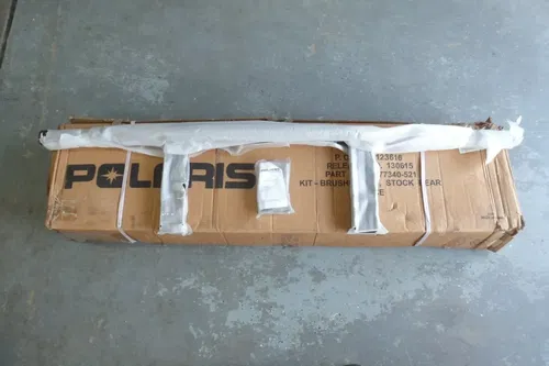 NEW GENUINE 09-13 POLARIS RANGER REAR BUMPER BRUSHGUARD 2877340-521