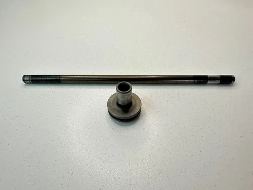 #2 USED OEM 04-13 HONDA CRF250R CRF 250R CLUTCH PUSH ROD W LIFTER PIECE