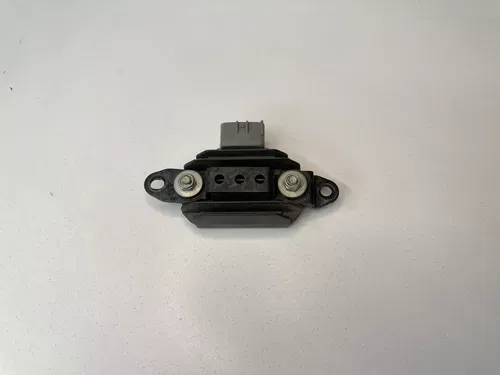 USED OEM 10 2010 11 2011 KAWASAKI KX450F VOLTAGE REGULATOR RECTIFIER W BRACKET