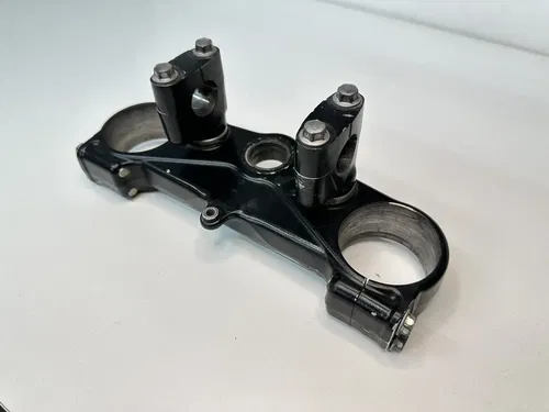 OEM 10 2010 11 2011 KAWASAKI KX450F TOP UPPER TRIPLE TREE STEERING STEM CLAMP