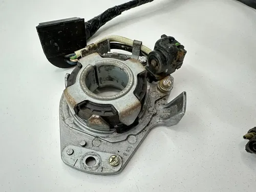 USED OEM 93 94 95 96 HONDA CR 250 CR250R CR250 ENGINE MOTOR STATOR GENERATOR