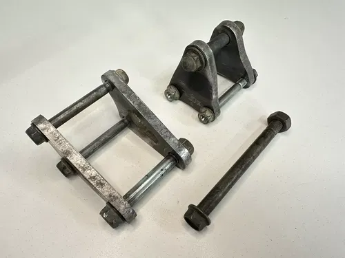 USED OEM 96-04 OEM HONDA XR250R XR 250 ENGINE MOTOR MOUNTS BRACKETS HANGERS SET