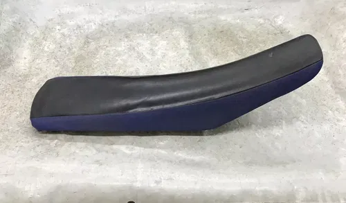 #1 USED OEM 03 04 05 YAMAHA YZ250F YZ450F STOCK BLACK/BLUE SEAT & COVER ASSEMBLY