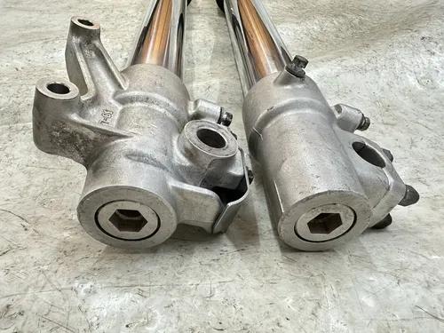 USED OEM 91 1991 YAMAHA YZ125 YZ 125 LEFT & RIGHT FRONT FORKS SUSPENSION SET
