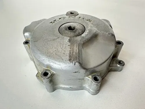 OEM 96-04 OEM HONDA XR250R XR 250 LEFT SIDE ENGINE MOTOR CRANKCASE STATOR COVER