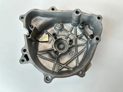 OEM 96-04 OEM HONDA XR250R XR 250 LEFT SIDE ENGINE MOTOR CRANKCASE STATOR COVER