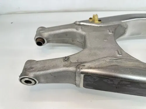 USED 08-09 HONDA CRF250R / 08-17 CRF250X REAR SWING ARM SWINGARM 52200-KRN-A10