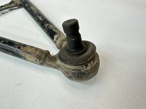 USED OEM 03-08 YAMAHA 660 GRIZZLY LEFT LOWER STEERING A ARM 5KM-23570-10-00