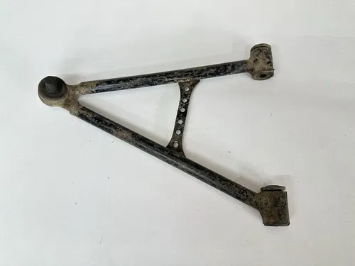 USED OEM 03-08 YAMAHA 660 GRIZZLY LEFT LOWER STEERING A ARM 5KM-23570-10-00